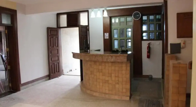 Limrock Hotel, Rezerwuj Hotel Hotele 3-gwiazdkowe w Machakos, 3*