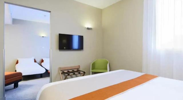 Семейный номер Standard Kyriad Prestige Saint-Malo