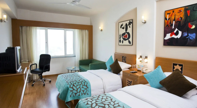 Lemon Tree Hotel, Ahmedabad, Boek Hotel Hotels in Gujarat met ontbijt, Ontbijt