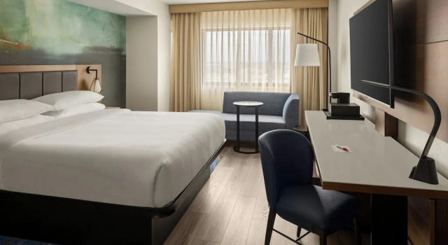 Двухместный номер Standard с видом на город Oshkosh Marriott Waterfront Hotel & Convention Center