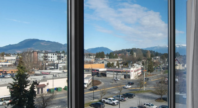 Четырёхместный номер Standard Coast Chilliwack Hotel by APA