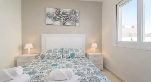 059 Luxury Bungalow - AC/WIFI, Забронировать Отель Торревьеха Коста-Бланка