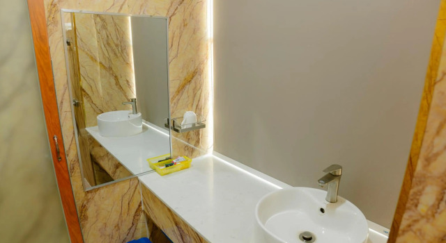 Hoang Son Hotel