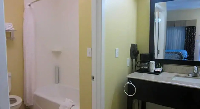Двухместный люкс Executive Inn and Suites Tyler