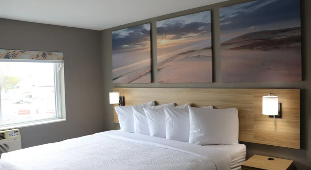Номер Deluxe Days Inn by Wyndham La Crosse