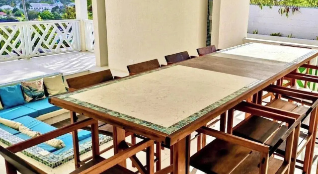 Luxury 4 Bed Villa in Barbados With Amazing Views, Rezervovat Vila Hastings Barbados