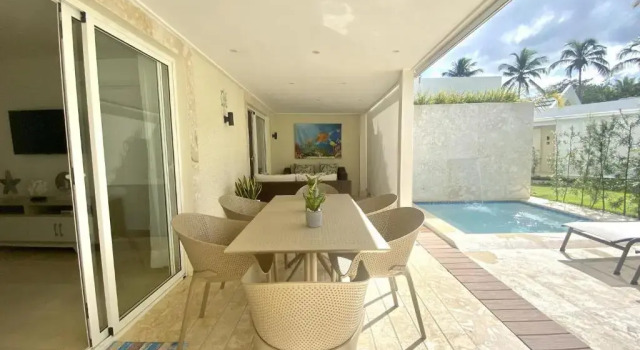 Вилла Fabulous Villa in Green One M02