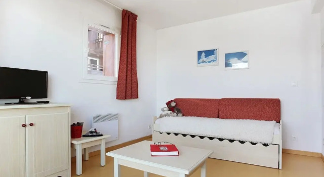 Studio in the Ecrin National Park in Charming Puy St Vincent, Забронировать Отель Отели и гостиницы Пюи-Сен-Венсан, рядом с Горнолыжный подъемник Крет де Бан, Отель