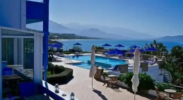 Студия Premium Kanakis Blue Beach Apartments