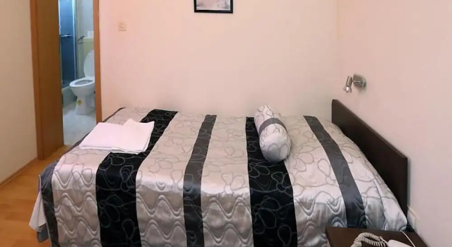 Hotel Globtour Inn, Забронировать Отель Отели Федерации Боснии и Герцеговины с парковкой, Парковка
