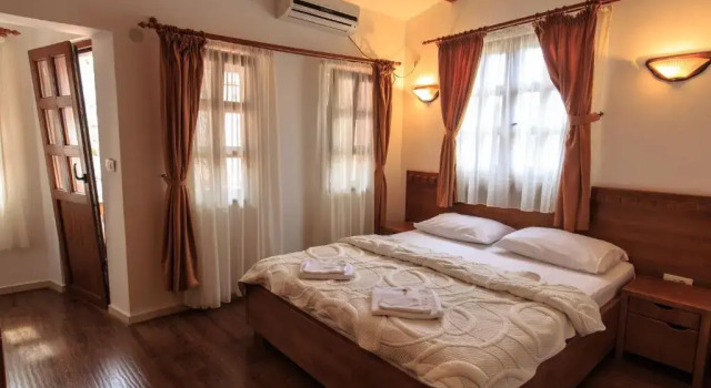 Standard Double room KULA Boutique Hotel