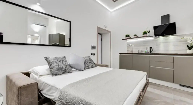 Люкс UnoSeiTre - Luxury Apartment & Suite