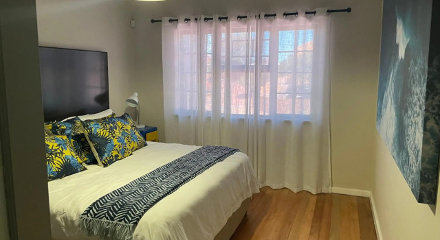 Mount Road Suites, Забронировать Отель Отели и гостиницы Порт-Элизабет, рядом с Стадион «Нельсон Мандела Бэй», Отель