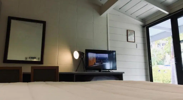 Студия Bounty Motel
