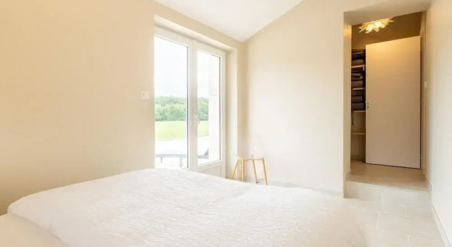 Charming House in Hautefort With Pool & Nature, Book Vacation Home Hautefort 