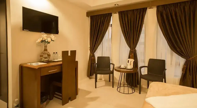 Rizmy Hotel