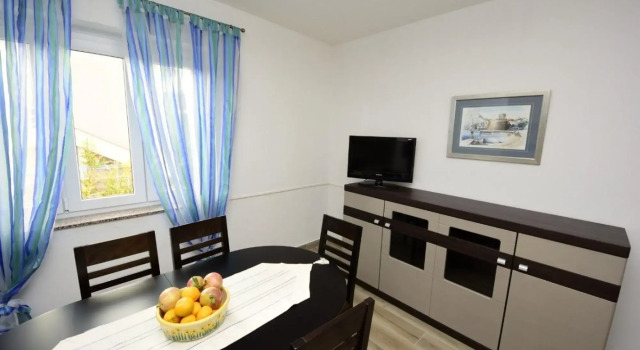 Sveto - 400 m From Beach - A1
