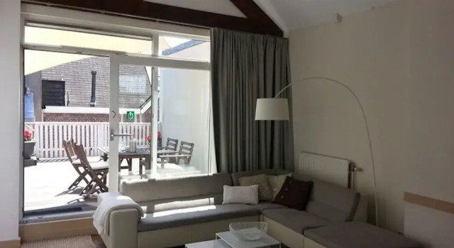 MyCityLofts - Rooftop Suite, Забронировать Отель Отели Роттердама с парковкой, рядом с Museum Rotterdam '40 -'45 NOW, Парковка