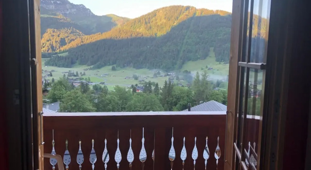 Шале с 4 комнатами с балконом Chalet Edelweiss Stunning Glacier View