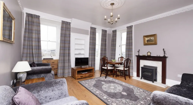 Апартаменты JOIVY Charming 2-Bed Flat Near Edinburgh Castle