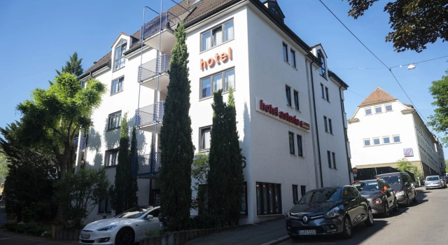 Hotel Astoria am Urachplatz