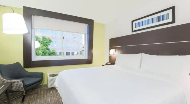Люкс Holiday Inn Express Miami Airport Doral Area by IHG