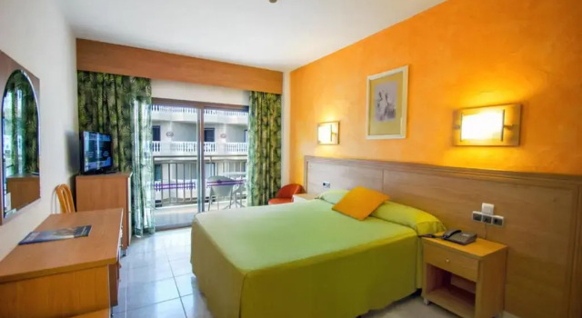 Двухместный номер Standard Hotel Servigroup Papa Luna 4 Sup