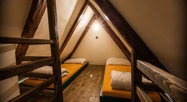 Кровать в общем номере Hostel 99