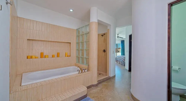 Walk to Cabo Bella beach 3BR Gem: Casa Angelina