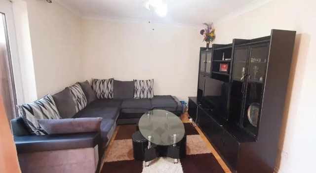 Remarkable 1-bed Flat in Slough, Near Farnham Road, Забронировать Отель Отели Бакингемшир с парковкой, Парковка
