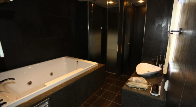 Люкс Royal Suwon Reve Hotel