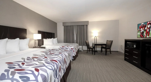 Days Inn Newburgh West Point Stewart Intl Airport, Varaa Hotelli Hotellit New York State uima-altaalla, Uima-allas