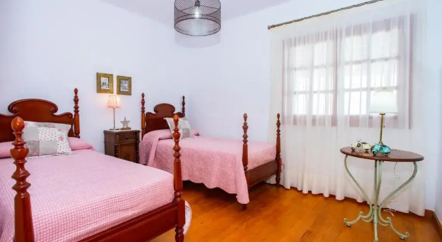 Casa Seara Piscina, Wifi y 400 metro de la playa,