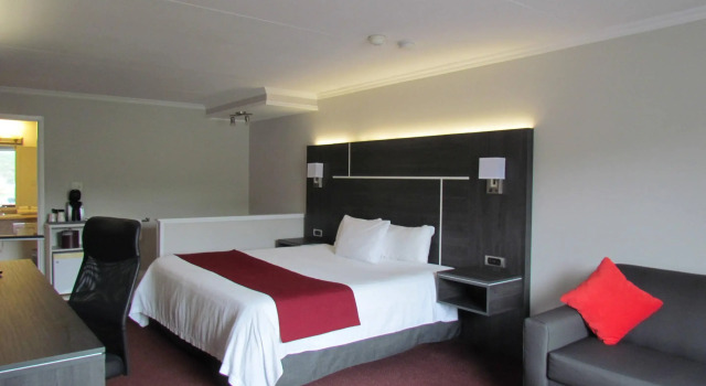 Номер Standard Rodeway Inn King William