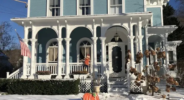 I.B. Munson House, Book Bed and Breakfast Hoteller i Wallingford med parkering, Parkering