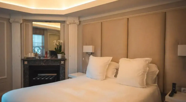 Одноместный номер Privilege Clarance Hotel Lille