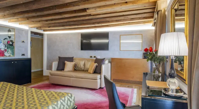 Двухместный номер Deluxe с видом на канал EGO Residence Venice