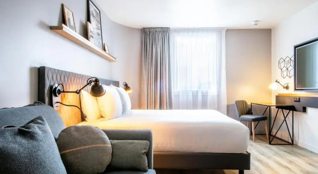 Двухместный полулюкс Hôtel Mercure Paris Gennevilliers