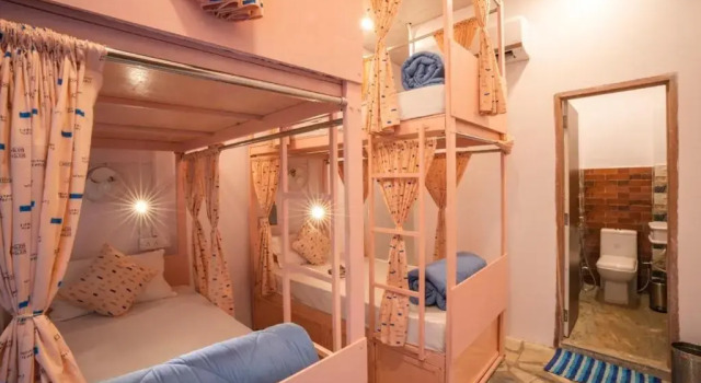 Кровать в общем номере Keekoo Udaipur