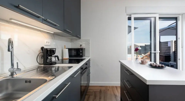 Вилла с 2 комнатами с балконом Villa NiA ZadarVillas