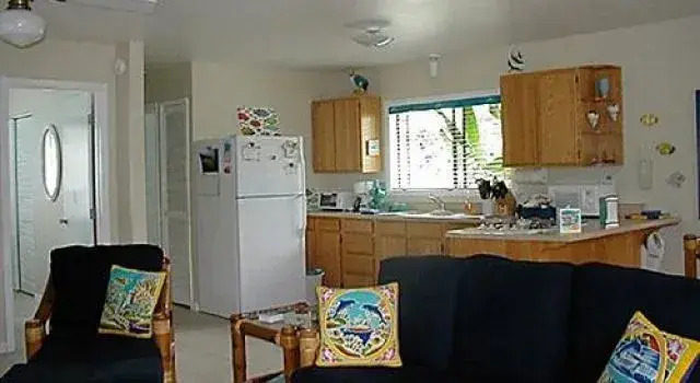 Hale Lani Bed & Breakfast, Забронировать Отель Заказник Килия Форест штат Гавайи