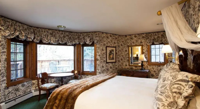 Номер Standard с видом на горы Christiania Lodge