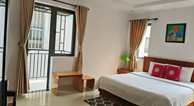 Двухместный номер Standard с балконом Hoi An New Life Homestay & Villa