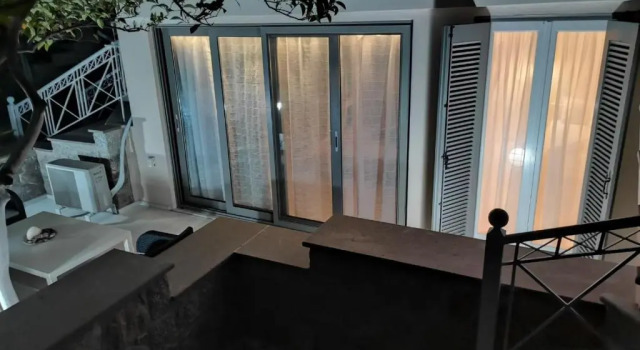 Апартаменты Deluxe Sea waves apartments