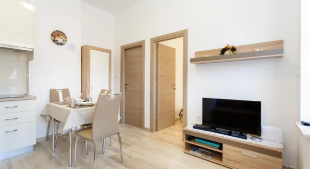 Apartment Rosemary 24, Забронировать Апартаменты/квартира Отели Крка с парковкой, рядом с Krk Harbour, Парковка