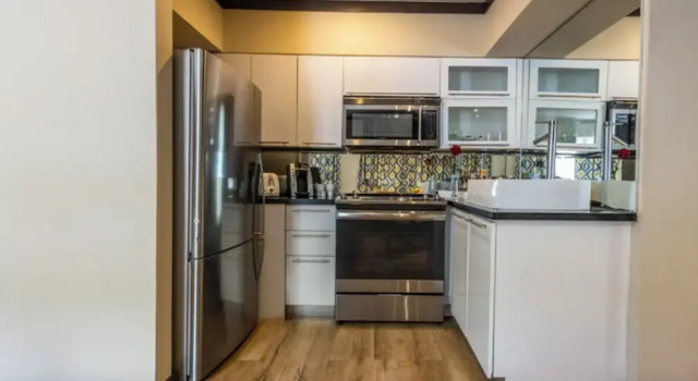 Люкс The Shoreline Suites