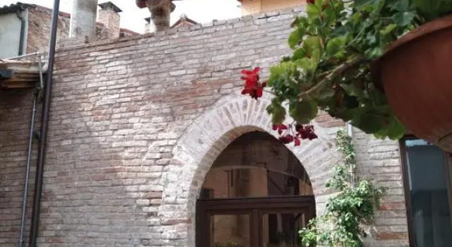 Il Borghetto Medievale Suite, Rezervovat Hotel Fabriano 