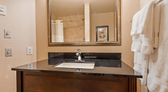 Двухместный номер Standard Wingate by Wyndham Bellingham Heritage Inn