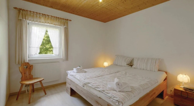 Nice Home in Thalfang With 3 Bedrooms and Wifi, Book Hotel Thalfang 
