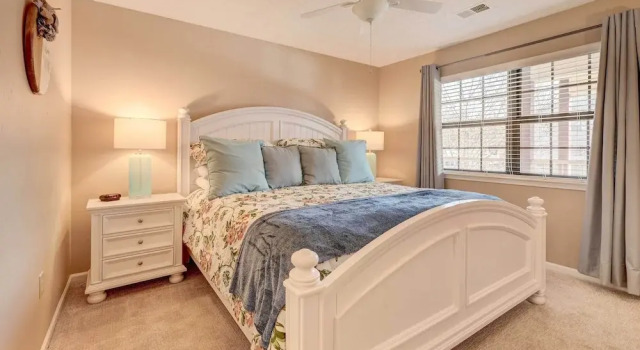 Branson Condo: 1 Mi to Dolly Parton's Stampede!, Забронировать Апартаменты/квартира Отели Table Rock Lake с парковкой, Парковка